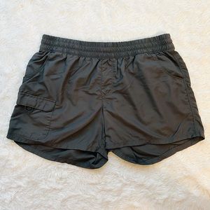 COLUMBIA Women’s Athletic Workout Shorts in Charcoal Gray, Size 4